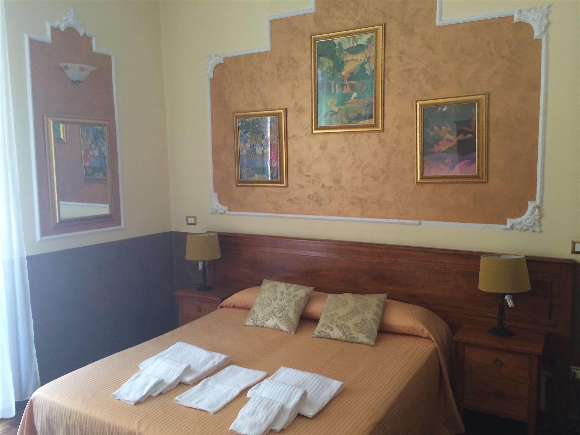 Tamara'S Suites Roma Esterno foto