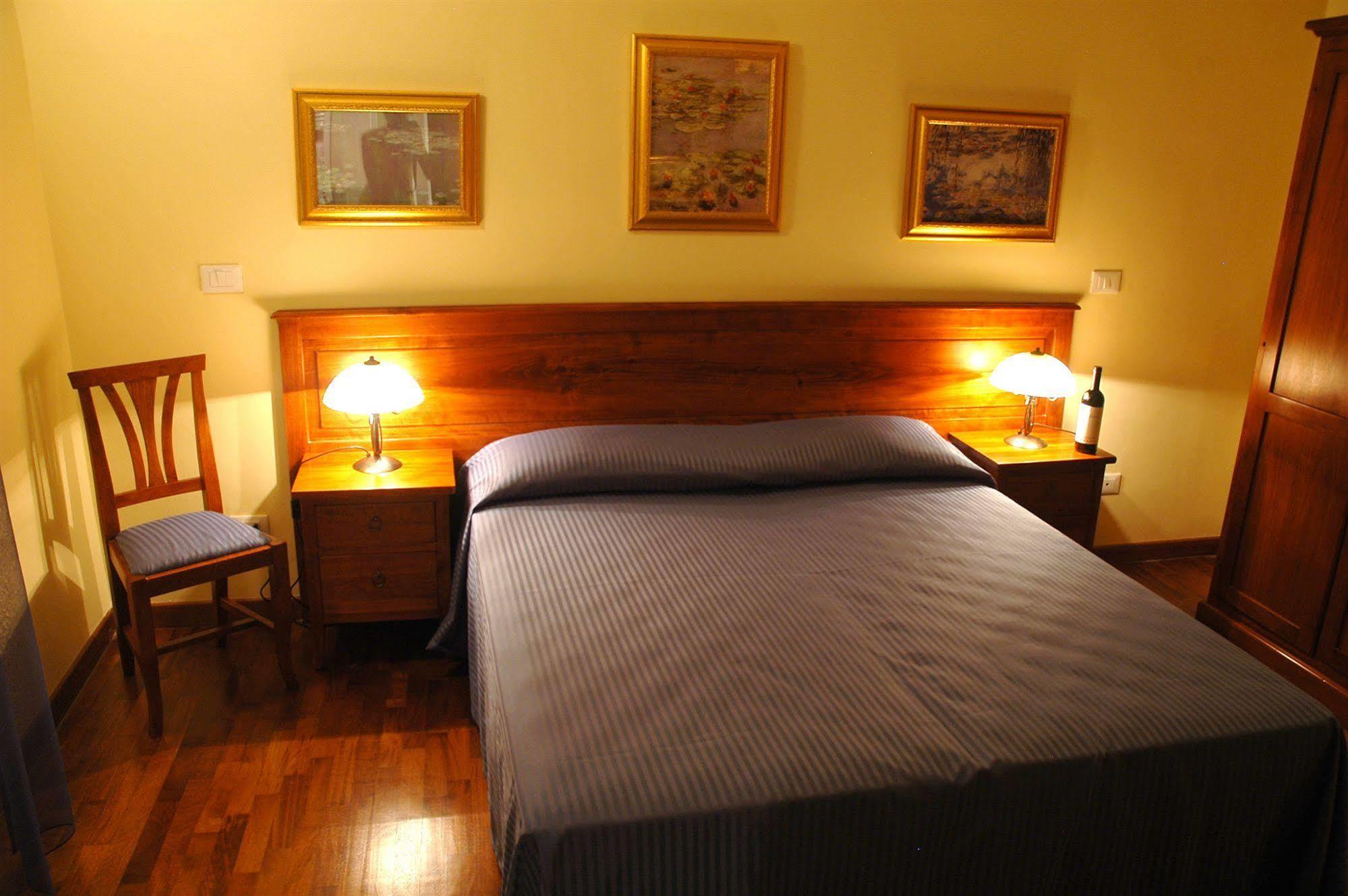 Tamara'S Suites Roma Esterno foto